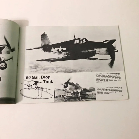 Squadron Signal Publication In Action F6F Hellcat Aircraft Book - Picture 12 of 15